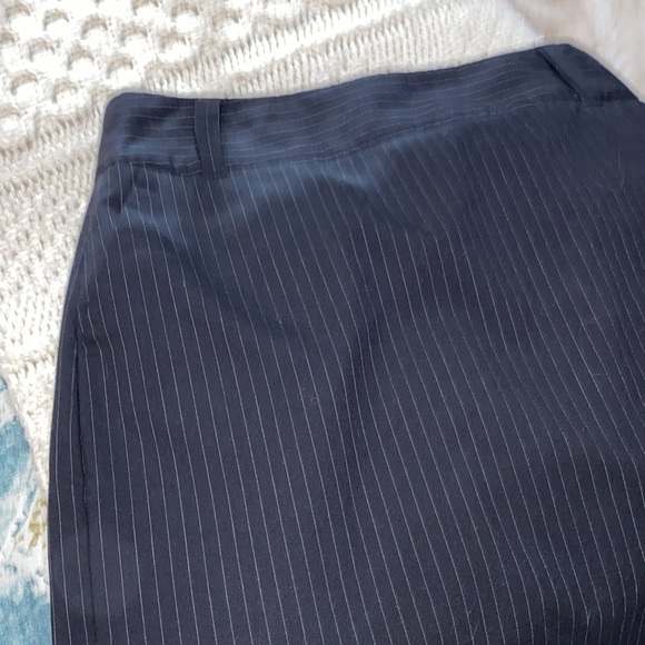 Banana Republic pinstriped skirt size 6 career - Picture 6 of 7
